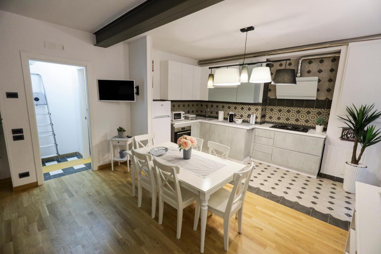 Happy House 31 Leilighet Napoli Eksteriør bilde